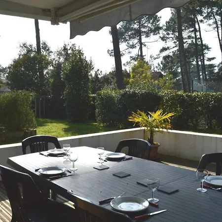 Avec Terrasse A - Plages Et Commerces A Proximite - Fr-1-239-886 * Capbreton